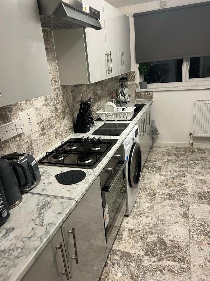 Accu Care Apartment Londýn Exteriér fotografie