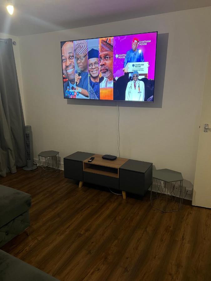 Accu Care Apartment Londýn Exteriér fotografie